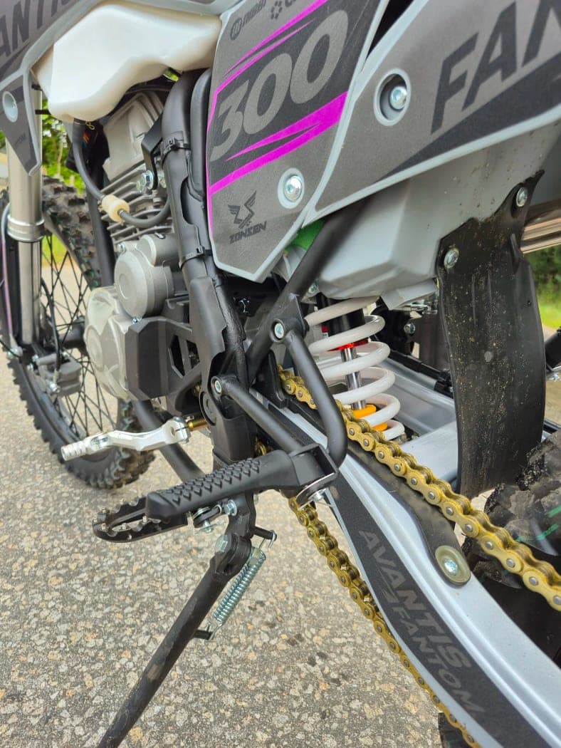 Мотоцикл Avantis Fantom CB300RL 4 клап. с ЭПТС